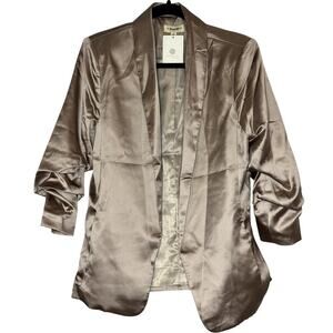 Eesome – Locking Out Satin Blazer (Sold by ECB) – Champagne – S